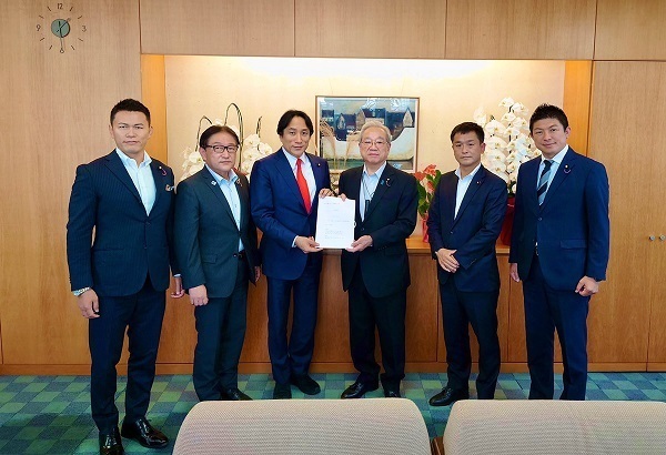 ワクチン接種を考える議員連盟.jpg